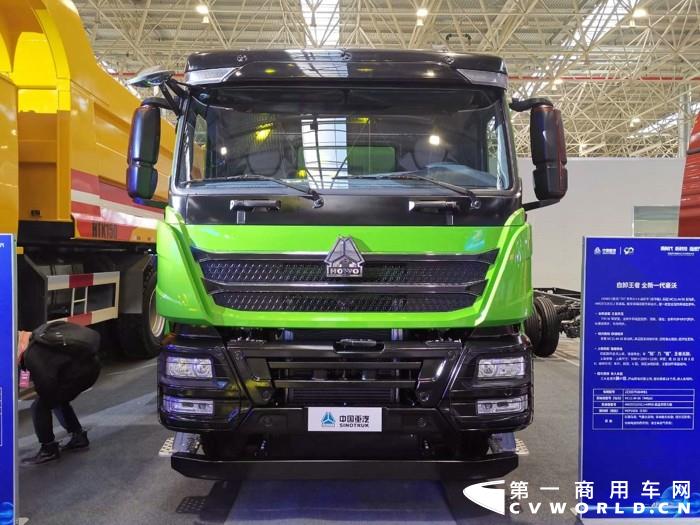 重汽豪沃TH7 6×4自卸車（豪華版），搭載重汽MC11 國五發(fā)動機.jpg