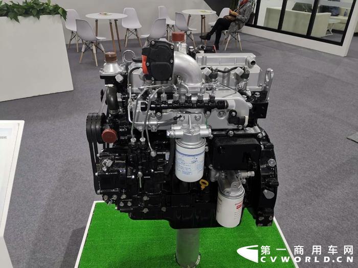 玉柴YCF36-T4系列柴油機，適用于拖拉機、收割機、叉車、挖掘機、裝載機等2.jpg