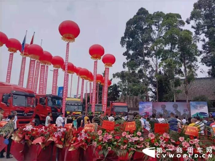 2021年7月1日，是偉大的中國共產黨成立100周年的紀念日，在這個好日子里，樂山市志國商貿有限公司北奔重卡4S店開業慶典在樂山志國4S店舉行。