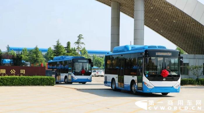 近日，211輛中通客車正式發(fā)往亞美尼亞首都埃里溫市，以更綠色、舒適、便捷的服務(wù)，助力當(dāng)?shù)厝嗣窆步煌ǔ鲂小?></a></li><li><a href=