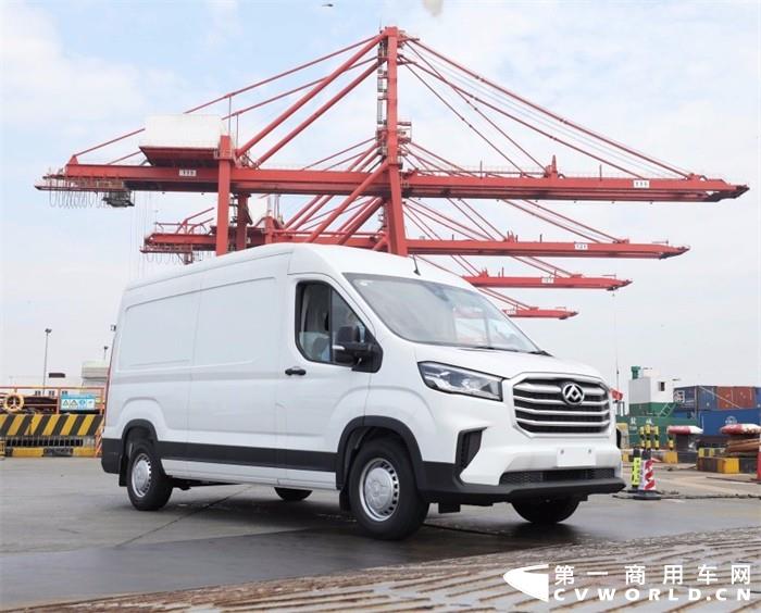 作為汽車新“國潮”，上汽大通MAXUS 7月銷量達15,088臺，同比大漲31%，海外暢銷4,715臺，同比勁增130%，迎來下半年“開門紅”。