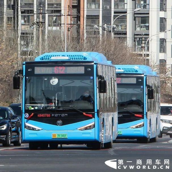 發現沒，北京市區的公交車又添“新伙伴”了，沒錯，就是福田歐輝客車家族新成員——歐輝BJ6109城市客車。