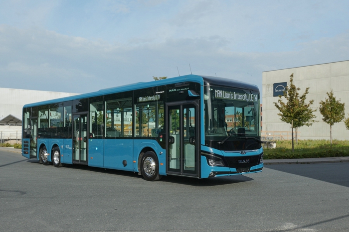 時隔四年，布魯塞爾客車展Busworld再次重磅回歸，曼恩商用車帶來了多款NEOPLAN創新型巴士及智能化車載服務，進一步優化道路運輸解決方案。