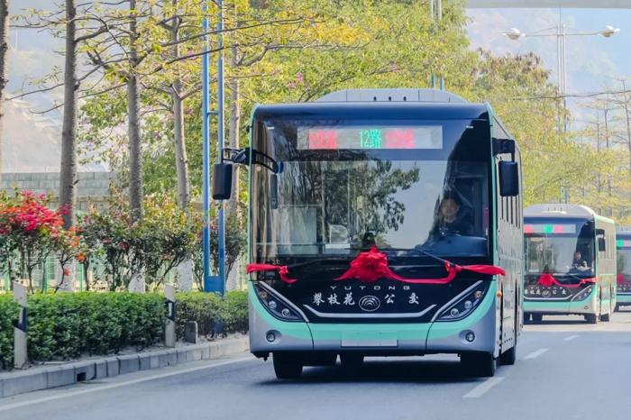 【第一商用車網 原創(chuàng)】想不到，2023年最后一個月，公交客車銷量飆升到7600輛以上。