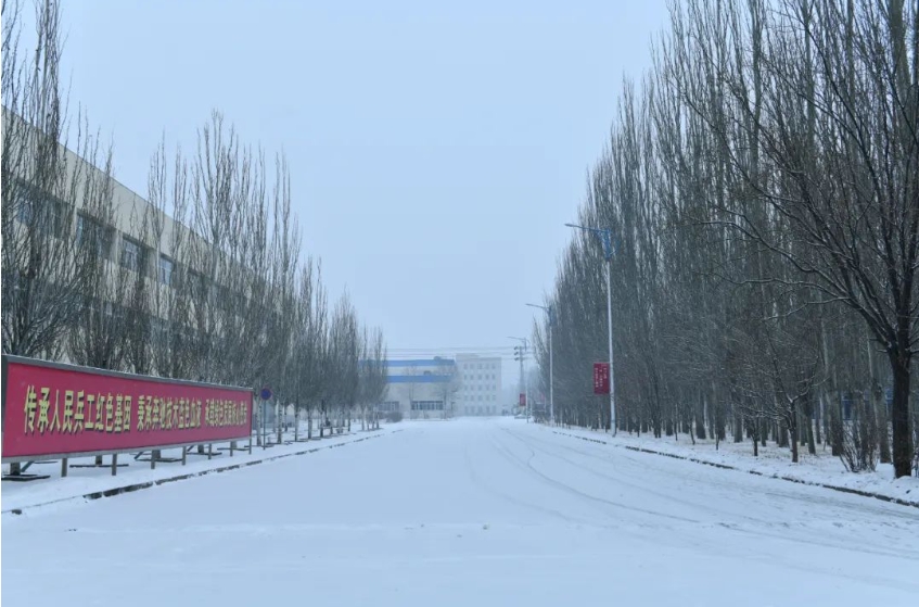 瑞雪乘風(fēng)至 北奔廠區(qū)煥新顏