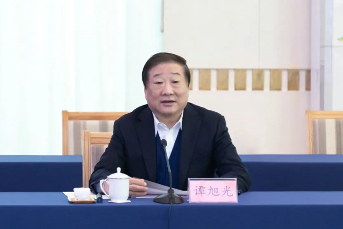 煙臺市與山東重工集團座談交流3.jpg