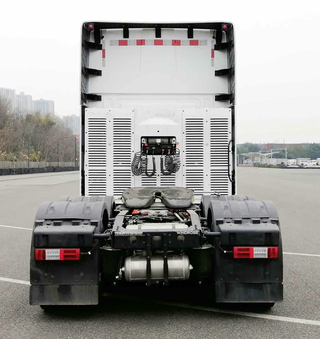 江淮電動牽引車2.jpg