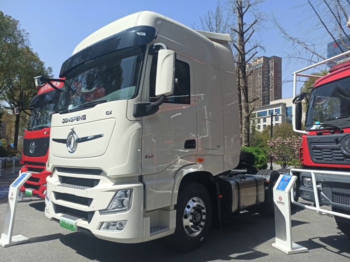 東風商用車天龍GX.jpg