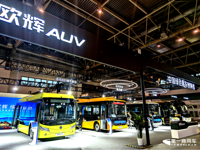 【第一商用車網 原創】5月“新能源客車第一影響力指數”五周周均得分的環比和同比均小幅下滑。影響力指數的波動，似乎也與5月新能源客車市場銷量增幅有所收窄相呼應。