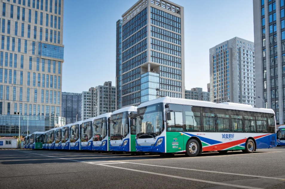 【第一商用車網 原創】今年四季度，連續兩個月拿下新能源公交車銷量第一的中車電動，仿佛進入了“開掛”模式？為何中車電動能夠在新能源公交車市場取得如此成績？請看第一商用車網的分析。