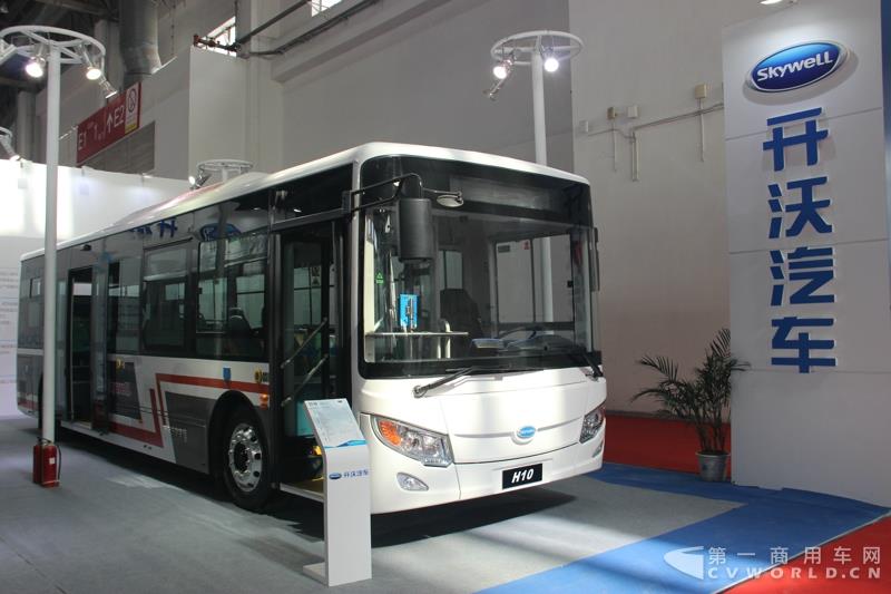 南京金龍開沃H10純電動公交車