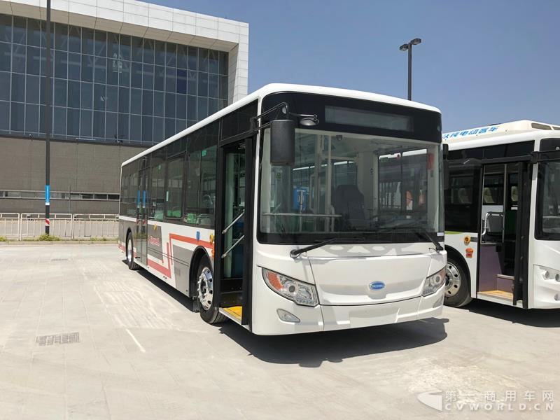 南京金龍NJL6100EV2純電動公交車