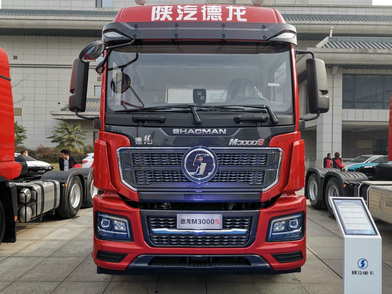 德龍M3000 S 6×4 460馬力國六北方版牽引車